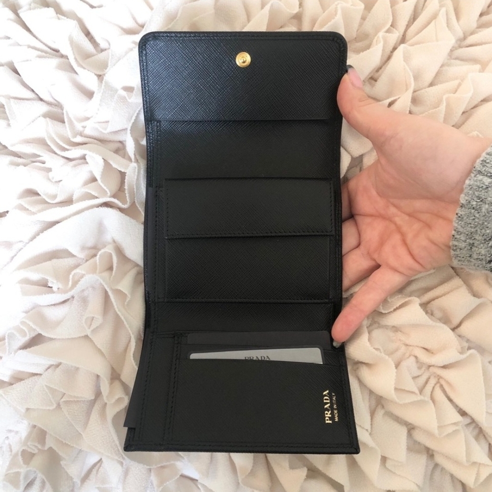 Prada Black Wallet - Picture 6 of 11
